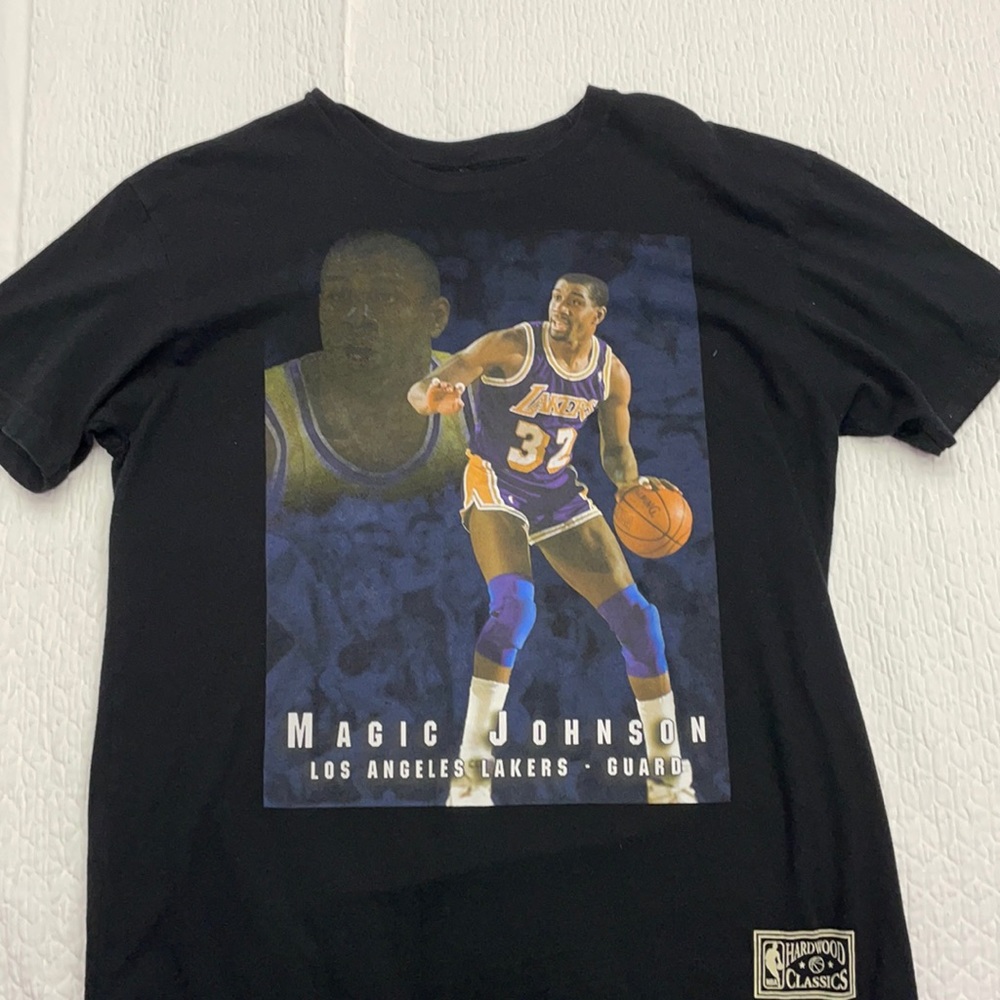 Lakers Magic Johnson Graphic Tee